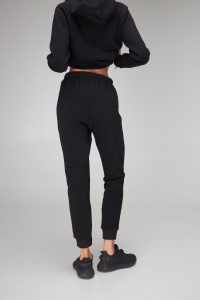 Спортивні штани / Утепленні / PNG.studio