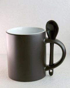 Чашка хамелеон з ложкою